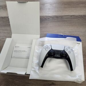 Sony PlayStation 5 PS5 DualSense Wireless Controller White CFI-ZCT1W Used